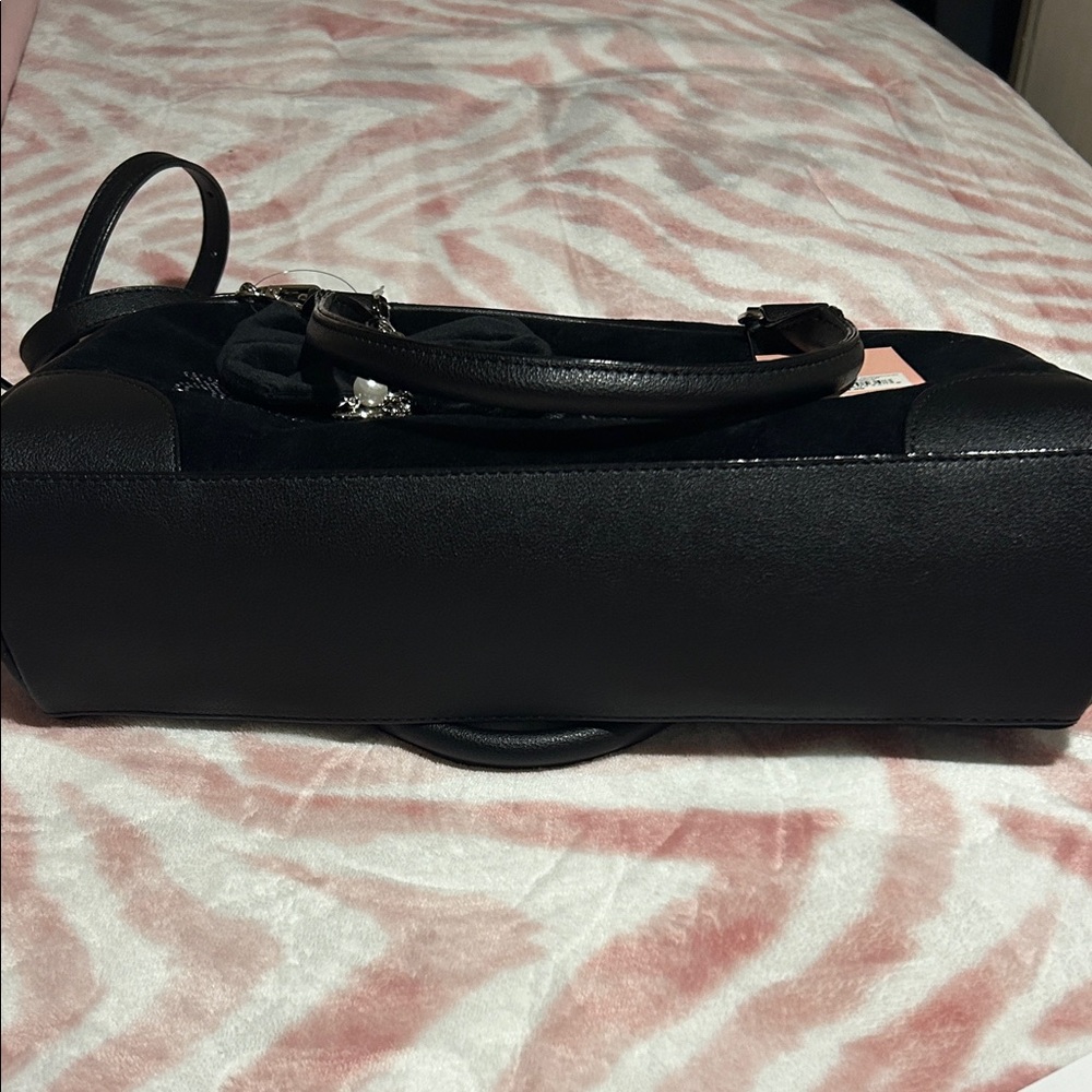 Juicy Couture Never a Dull Moment Hobo/satchel. - Picture 6 of 13